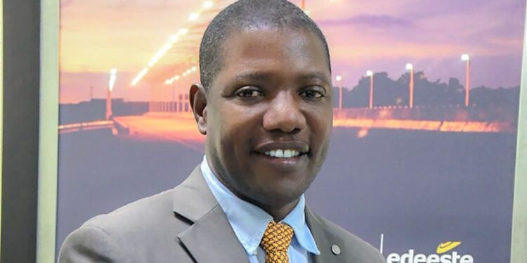 Presidente Abinader destituye a Ozuna Tapia de la administración de EdeEste