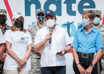 Paliza agradece apoyo de puertoplateños en jornada de vacunación