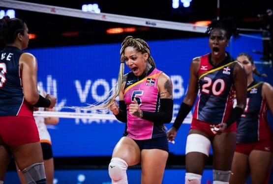 Voleibol femenino dominicano derrota a Holanda en cuatro set