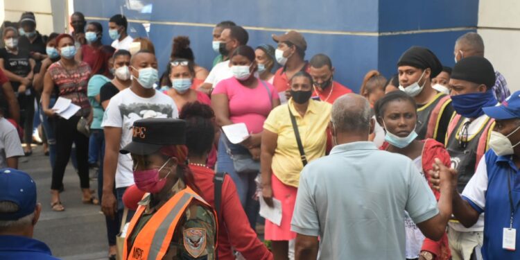 MOPC aumenta apoyo a 27 nuevos centros y amplía a 74 los lugares de vacunación en SDN