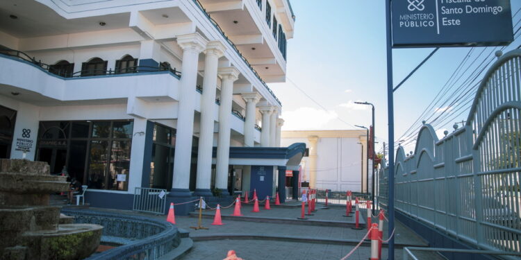 Aplazan otra vez el juicio preliminar por atentado a expelotero David Ortiz