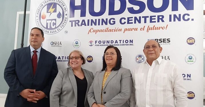 Dominicanos en Estados Unidos y en proceso de viaje recibirán capacitación técnico profesional