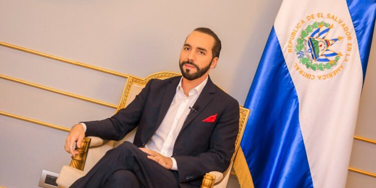 Bukele asegura que el uso de bitcoins en El Salvador será voluntario