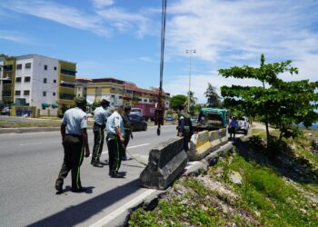DIGESETT previene accidentes de tránsito en el malecón de la capital
