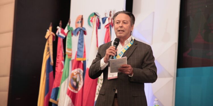 Sociedad de Pediatría se opone a tercera dosis vacuna contra Covid-19