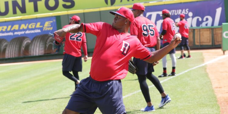 República Dminicana y Venezuela se enfrentan en inicio de la Súper Ronda