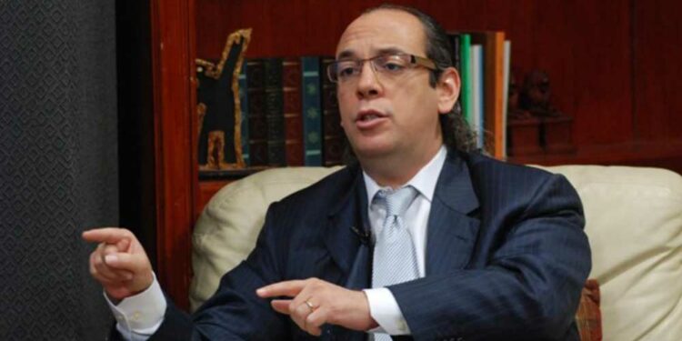 Grupo de abogados dice fiscales filtran informaciones  a medios de comunicación