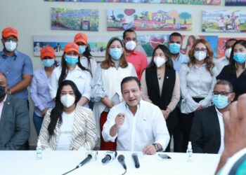 Abel Martínez asegura por alzas de materiales ayuntamientos están al borde del colapso