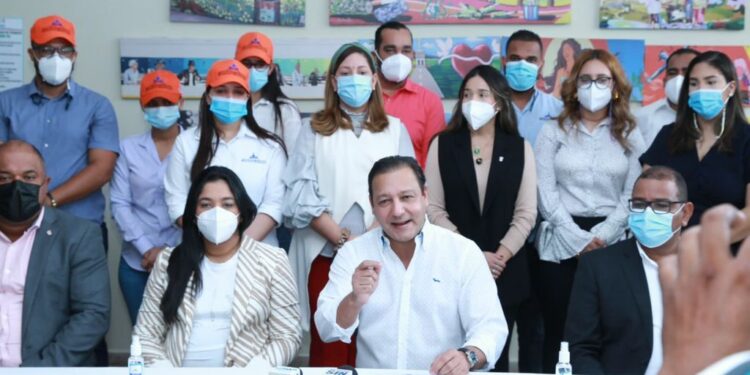 Abel Martínez asegura por alzas de materiales ayuntamientos están al borde del colapso