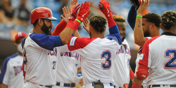 República Dminicana y Venezuela se enfrentan en inicio de la Súper Ronda