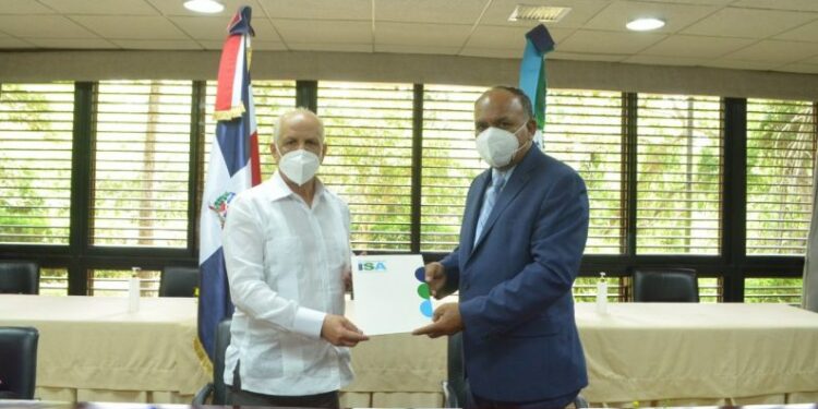 Acuerdan capacitar parceleros y técnicos de la Reforma Agraria y becar a sus jóvenes