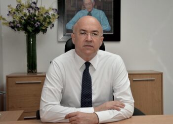 Domínguez Brito no esta de acuerdo con debate sobre turismo o salud