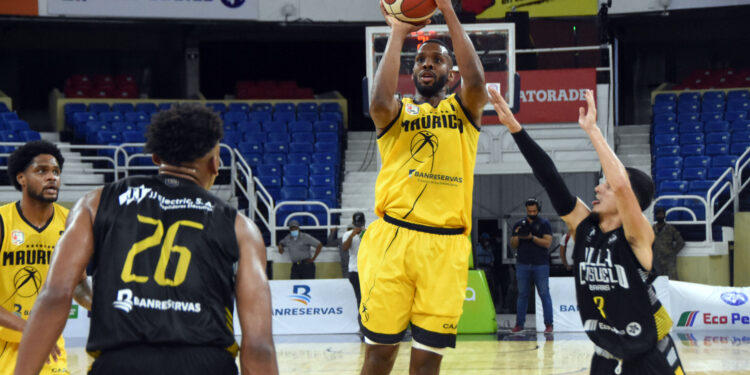 Mauricio Báez disputará la final ante San Lázaro en el TBSDistrito 2021