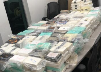Federales en Puerto Rico se incautan de 1, 299 libras cocaína