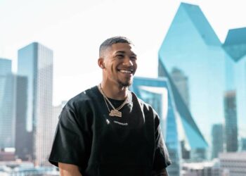 AC Hampton te enseña todo sobre “dropshipping” a través de YouTube