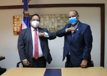 Autoridades regularizarán contratos con fundaciones sin fines de lucro