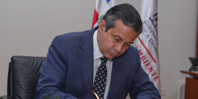 Presencia de “polvillo”: Suspenden exportación de agregados y productos mineros en Barahona