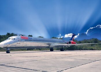 Línea aérea dominicana da inicio formal de sus operaciones