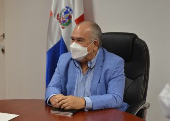 La SISALRIL y las ARS llegan a un acuerdo temporal para coberturas por Covid-19