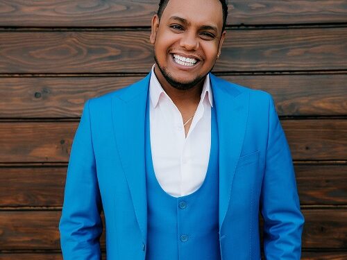 El cantante dominicano que conquista Ucrania con su talento