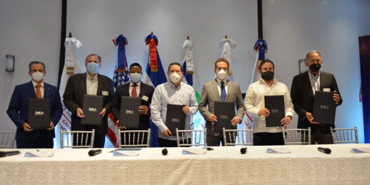 EEUU dona 13 millones de dólares para mejorar transparencia del comercio