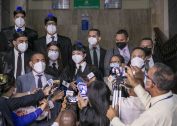 Yeni Berenice cree Jean Alain pretende confundir opinión pública