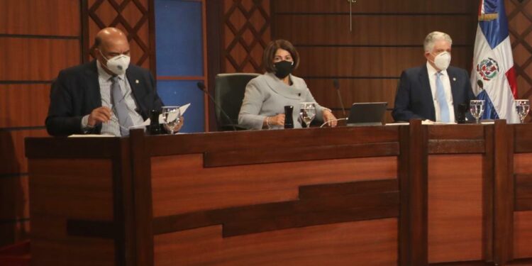 CNM continuará el próximo jueves las evoluciones para el TSE, tras evaluar 19 postulantes