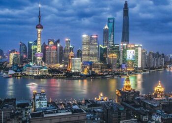 Se derrumba un hotel en China, un muerto y 10 desaparecidos