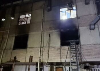 Al menos 58 muertos en un incendio en hospital de Irak