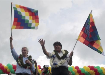 Bolivia; Detenidos  excomandantes Fuerzas Aéreas y la Armada por el golpe de Estado contra Evo Morales
