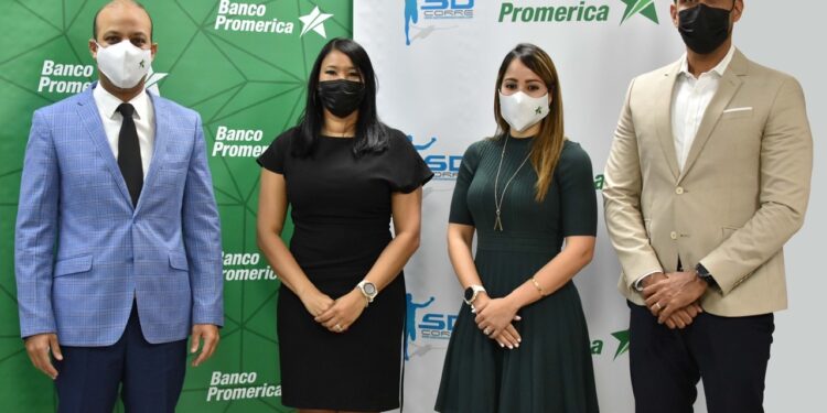 Banco Promerica y Santo Domingo Corre firman alianza