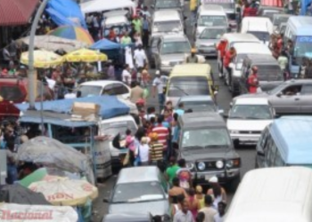 Moca: Sigue el abandono y desorganización en el casco urbano