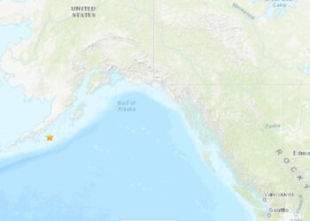 Terremoto de magnitud 8,2 frente a las costas de Alaska; cancelan alerta de tsunami