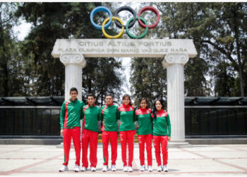 Tokio 2020: Arqueros mexicanos suben al podio con uniforme de marca china