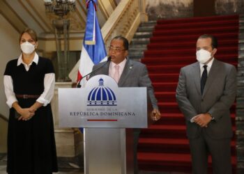 Gobierno inicia pagos auditados con cheques, de forma escalonada, comenzando en 24 instituciones públicas