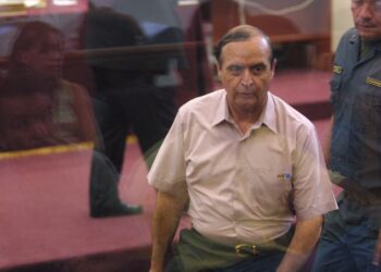 Vladimiro Montesinos emerge de nuevo en el volcán político peruano