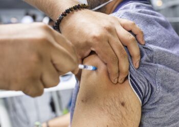 Pfizer espera ingresar este año más de 28.000 millones con la vacuna de la Covid-19