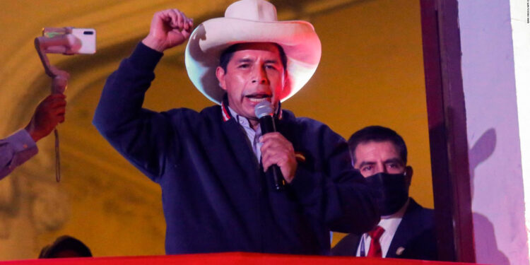 El JNE proclama a Pedro Castillo como presidente electo de Perú