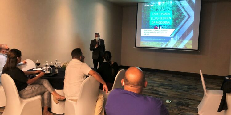 Presentan plataforma disminuye traslado pacientes en diálisis