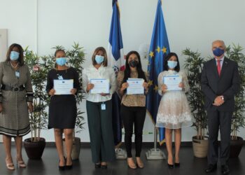 La Union Europea E INTEC Premian a Ganadores de la IV Edicion del concurso de  periodistas