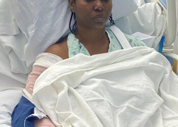 Miami: Primera Dama Haití sale de UCI