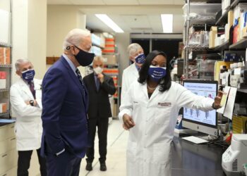 La agencia de salud de EE UU, contra el racismo en la ciencia