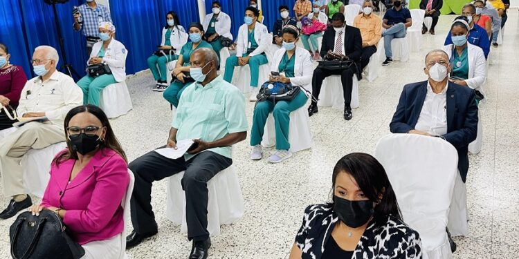Auspiciado por Mescyt comunicadores del Nordeste inician doctorado y maestría con la UASD