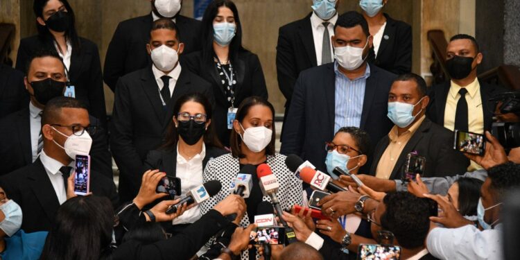 MP acusa a Jean Alain de estafar al Estado con más de 6 mil millones de pesos