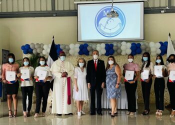 MESCYT y Fundación MIR convienen beneficiar a jóvenes de La Romana