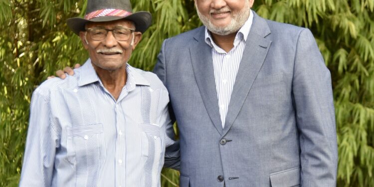 Fallece padre del ministro de Educación, Roberto Fulcar
