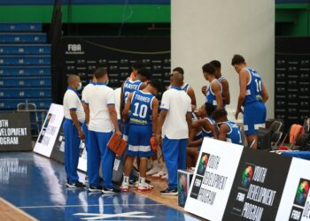 Dominicana supera a Puerto Rico en baloncesto U-16; avanza a cuartos de final