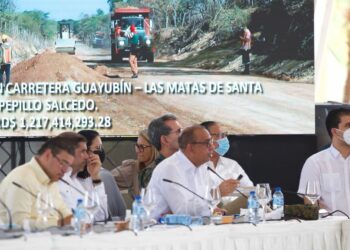 Alcaldes y legisladores satisfechos con obras construye el Gobierno en el Noroeste