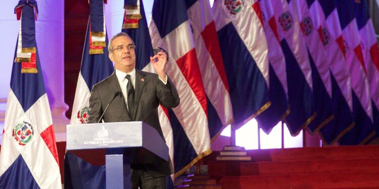 Abinader pide unidad para impulsar reformas necesita RD