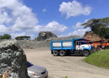 Detienen operaciones de extracción de agregados y tala de árboles en Espaillat